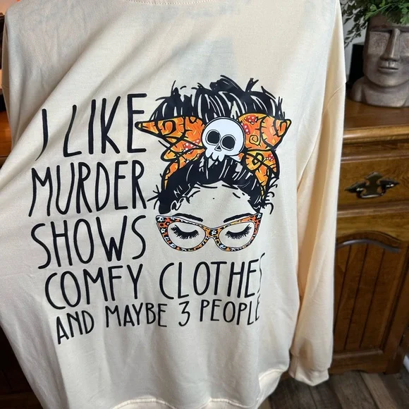 Comfy Cream Graphic Sweater NWOT - Picture 2 of 3